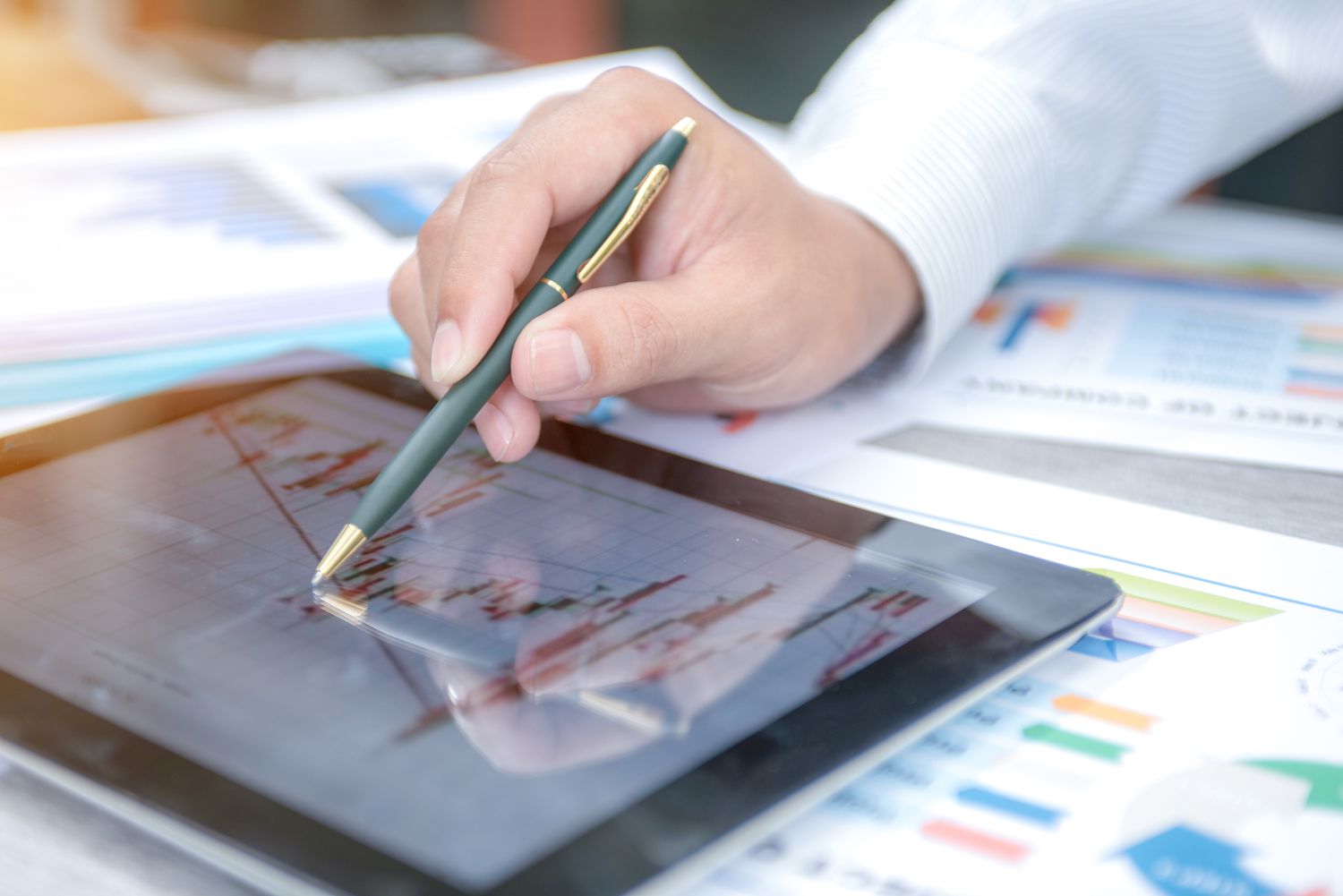 Collateralized Debt Obligation (CDOs): What It Is, How It Works