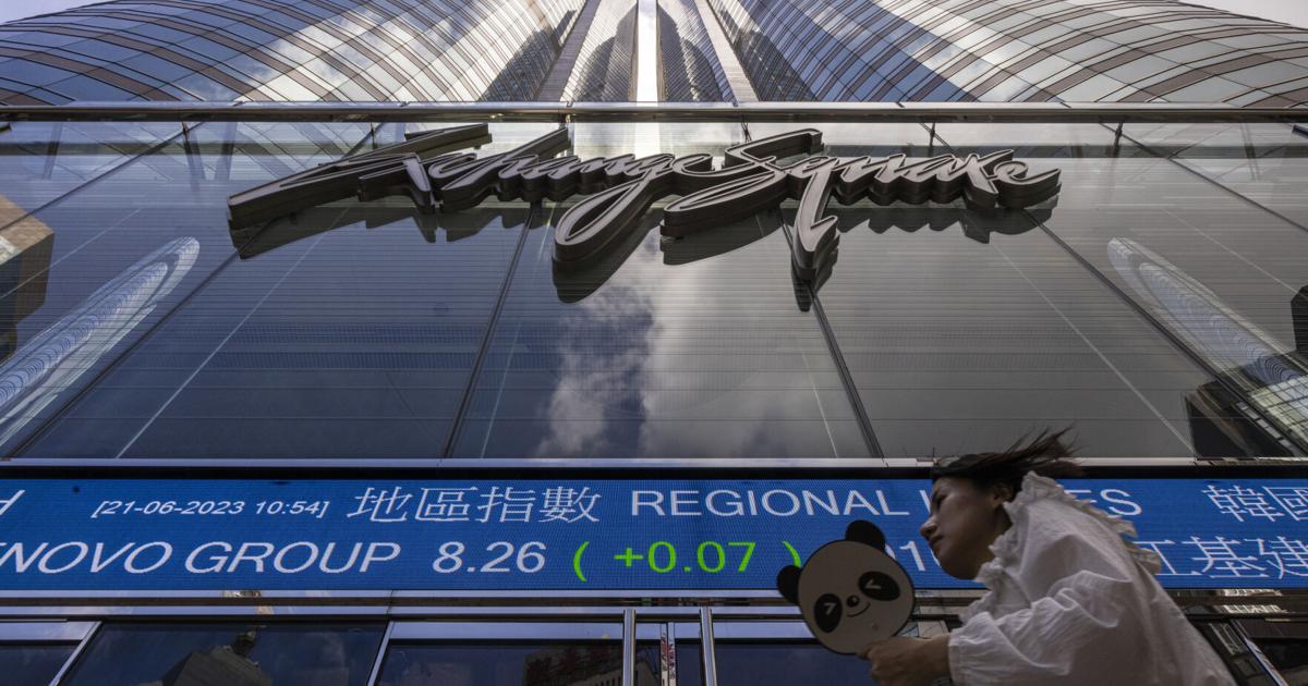 Stock market today: Drops for tech stocks sap more momentum from Wall Street&rsquo;s rally